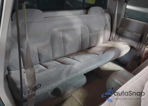 1996 Chevrolet Gmt-400 K1500 z USA, uszkodzony, nr VIN 2GCEK19M1T1112813